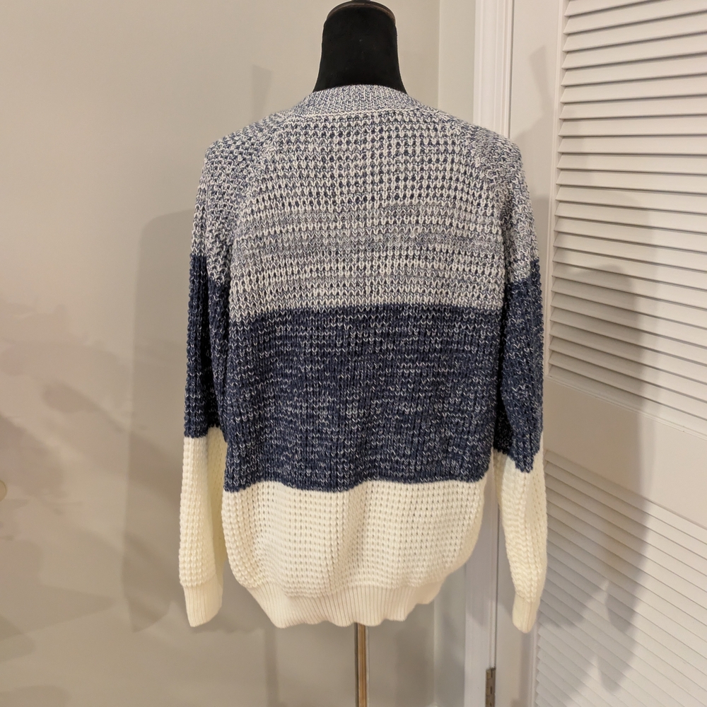 Women's Blue and White Cardigan Size M